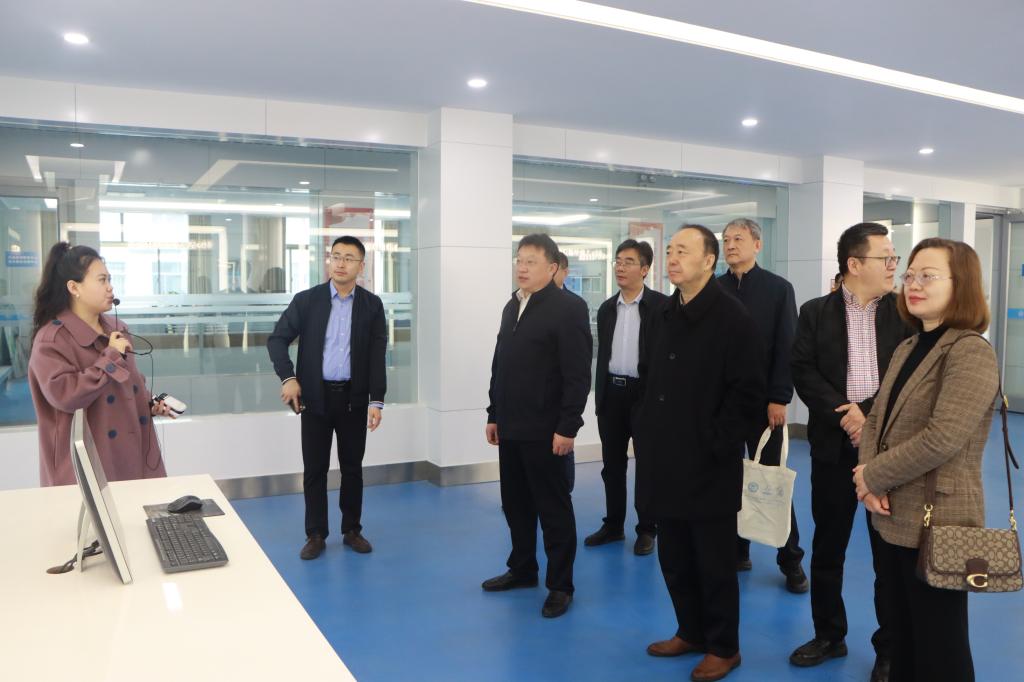 20240402山东文化产业职业学院来365官网考察交流 (2).jpg